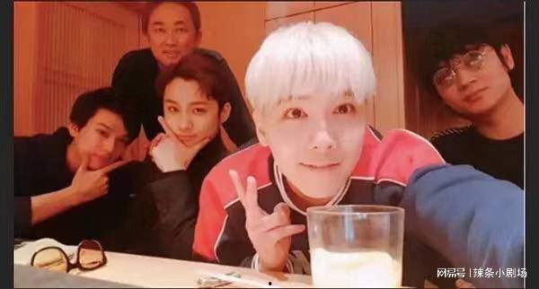 娱乐圈曝三对爆料视频,娱乐圈三对爆料视频引发热议